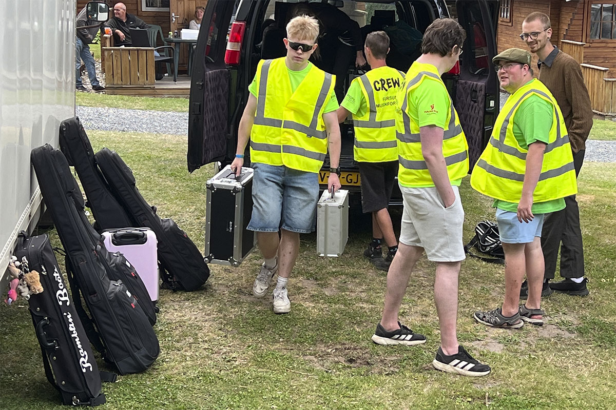 Vores hårdtarbejdende crew på Junget Festival
